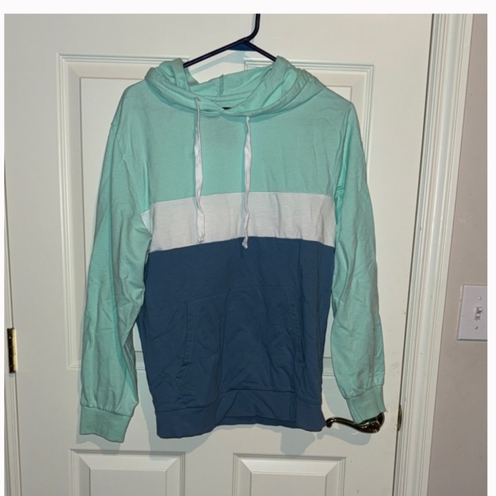 Retro Colorblock Sweatshirt - Picture 4 of 4